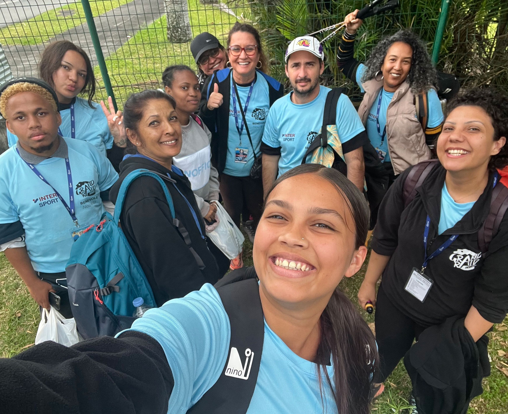 Photo de groupe à l'E2C Réunion